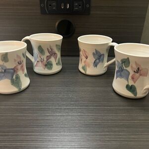 Pottery authentic Flora Mugs Set - Pastel Blue, Pink & Green
